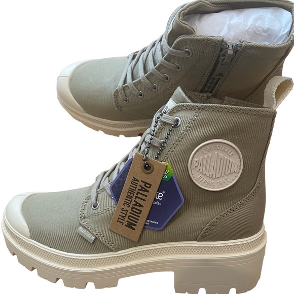 Palladium Hightop Lug Sole Sneakers - Multiple Sizes - Picture 4 of 4